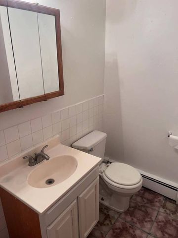 3133 S 48th Court 2W, Cicero, IL 60804