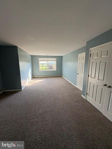 1007 BUCKS RD, Perkasie, PA 18944