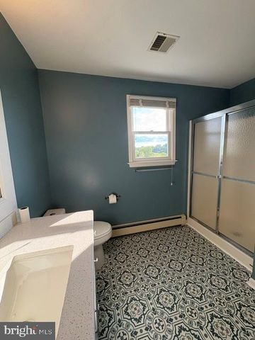 1007 BUCKS RD, Perkasie, PA 18944