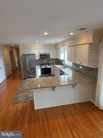 1007 BUCKS RD, Perkasie, PA 18944
