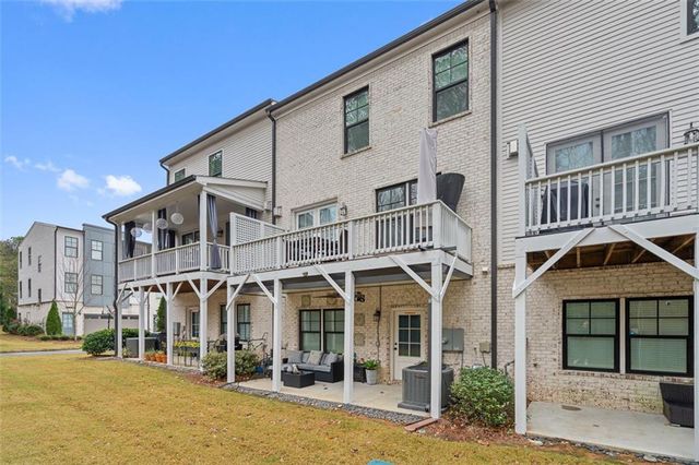 6176 Eves Way, Norcross, GA 30071