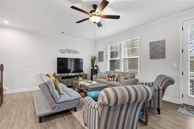 6176 Eves Way, Norcross, GA 30071