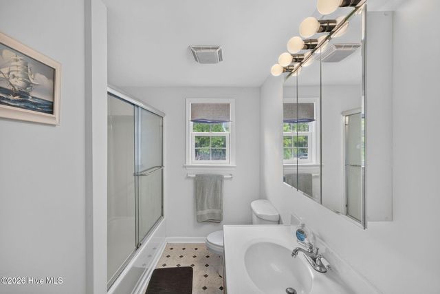 901 Cardinal Road, Southport, NC 28461