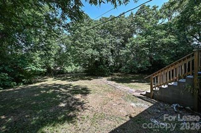 2649 Roslyn Avenue, Charlotte, NC 28208