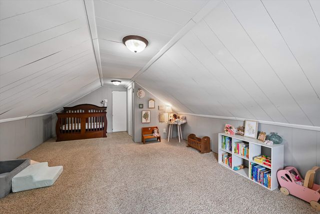 2700 3rd Avenue, Marion, IA 52302