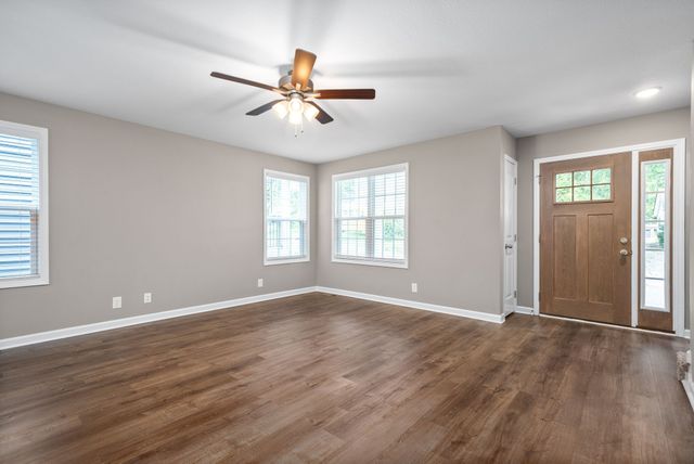 720 Perkins Avenue, Clarksville, TN 37040