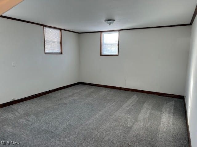 8241 Longview Drive NE, Warren, OH 44484