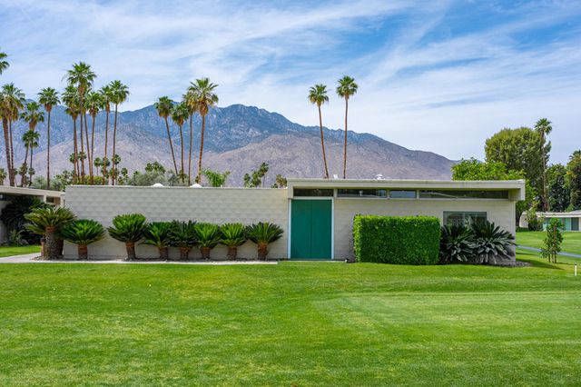 14 Lakeview Circle, Palm Springs, CA 92264