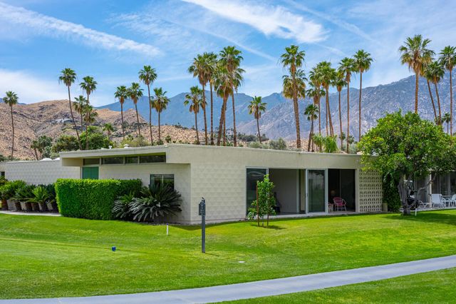 14 Lakeview Circle, Palm Springs, CA 92264