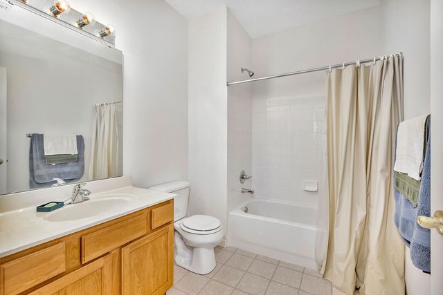 2295 Pinnacle Court 205, Fairborn, OH 45324