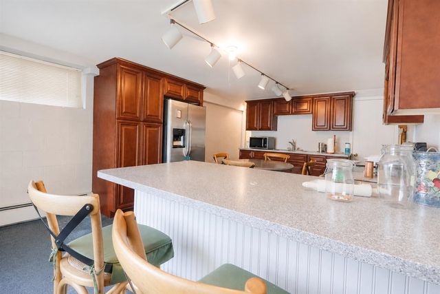 230 Duryeas Point, Michigan Center, MI 49254