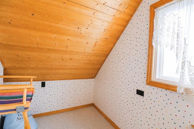 230 Duryeas Point, Michigan Center, MI 49254