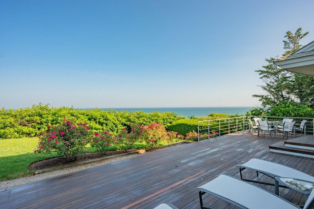 40 Triton Way, Mashpee, MA 02649