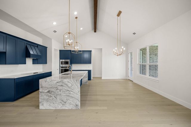 1049 Woodland, Weatherford, TX 76088