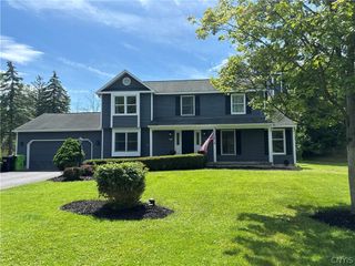 7888 East Ridge Pointe Drive, Manlius, NY 13066