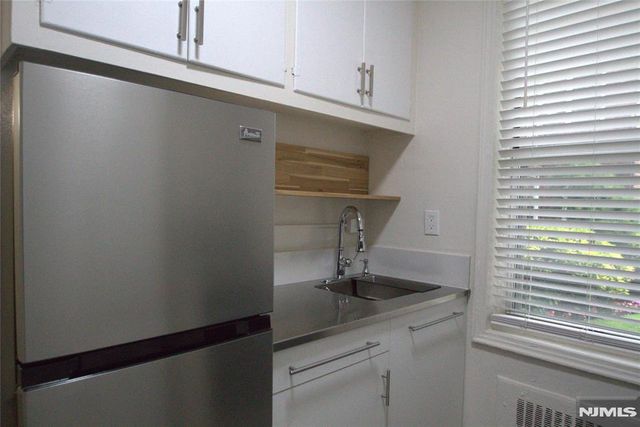 975-995 Teaneck 1M, Teaneck, NJ 07666