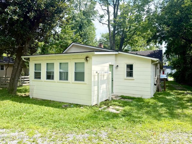 406 Evergreen Rd, Louisville, KY 40223