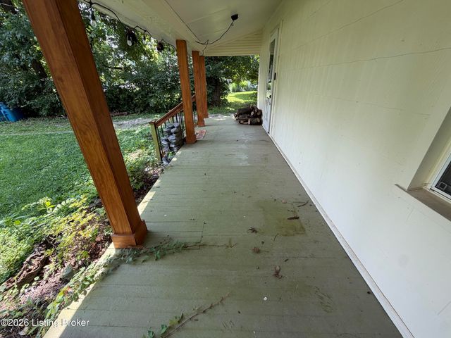 406 Evergreen Rd, Louisville, KY 40223