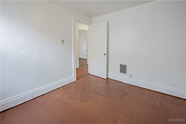 605 29th Street, Niagara Falls, NY 14301