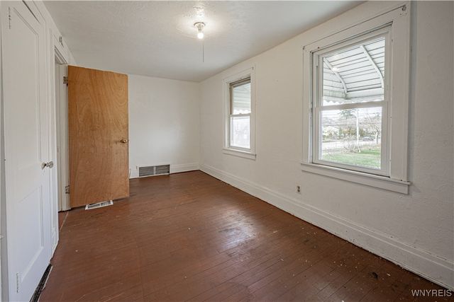 605 29th Street, Niagara Falls, NY 14301