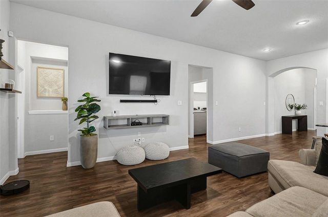 5422 Still Creek Ranch Drive, Richmond, TX 77469