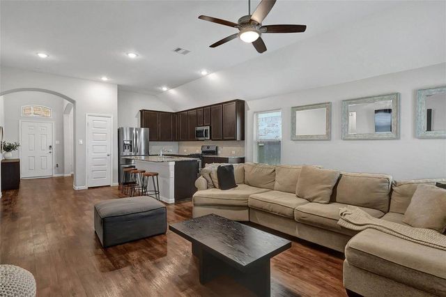 5422 Still Creek Ranch Drive, Richmond, TX 77469