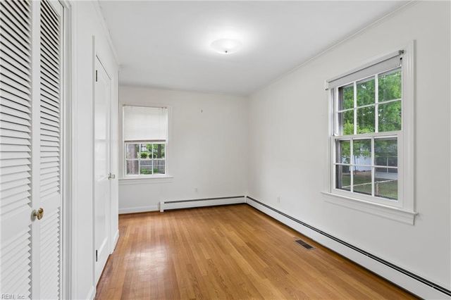 4037 Catesby Jones DR, Hampton, VA 23669