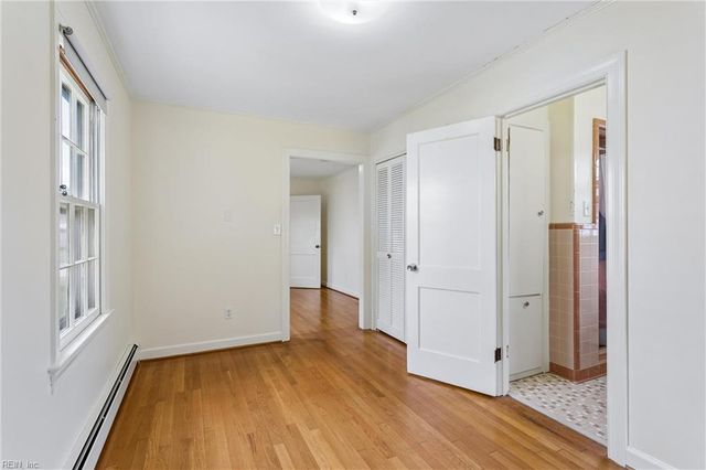 4037 Catesby Jones DR, Hampton, VA 23669