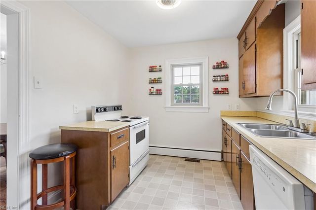 4037 Catesby Jones DR, Hampton, VA 23669