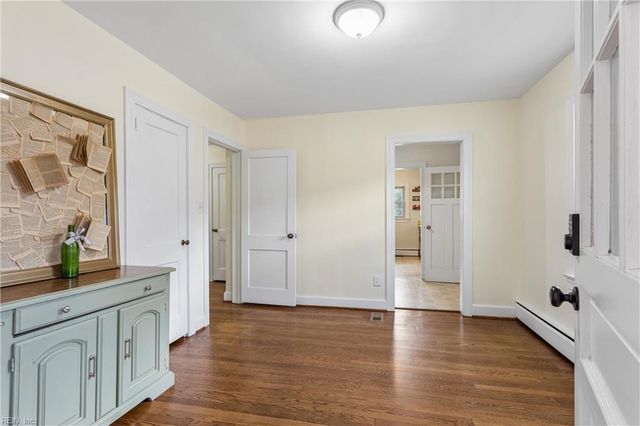 4037 Catesby Jones DR, Hampton, VA 23669