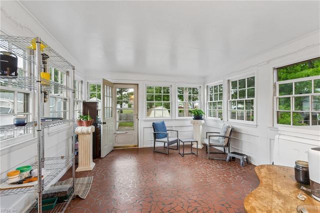 4037 Catesby Jones DR, Hampton, VA 23669