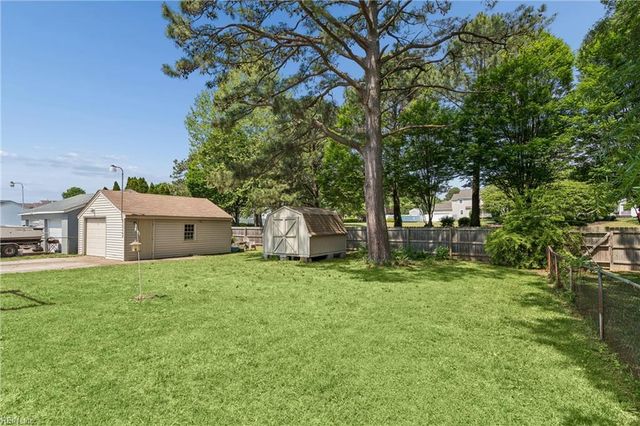 4037 Catesby Jones DR, Hampton, VA 23669