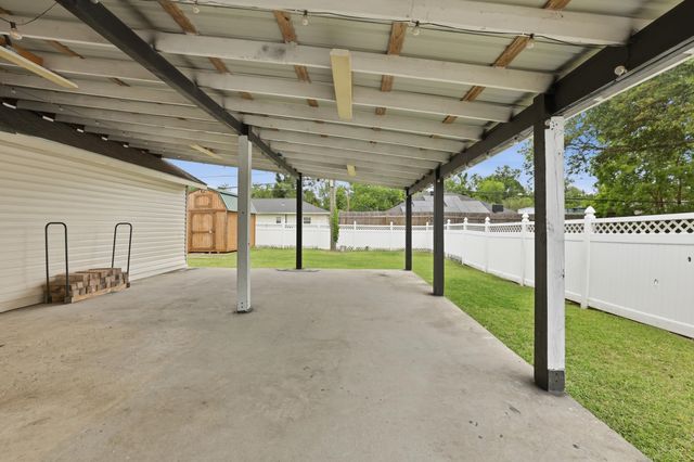 423 Woodfield Boulevard, Houma, LA 70364