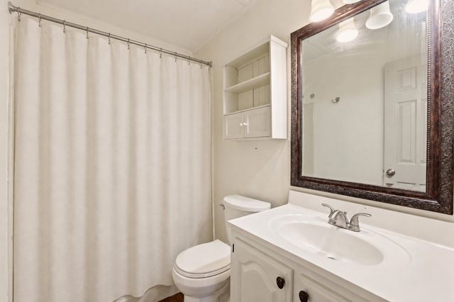 423 Woodfield Boulevard, Houma, LA 70364