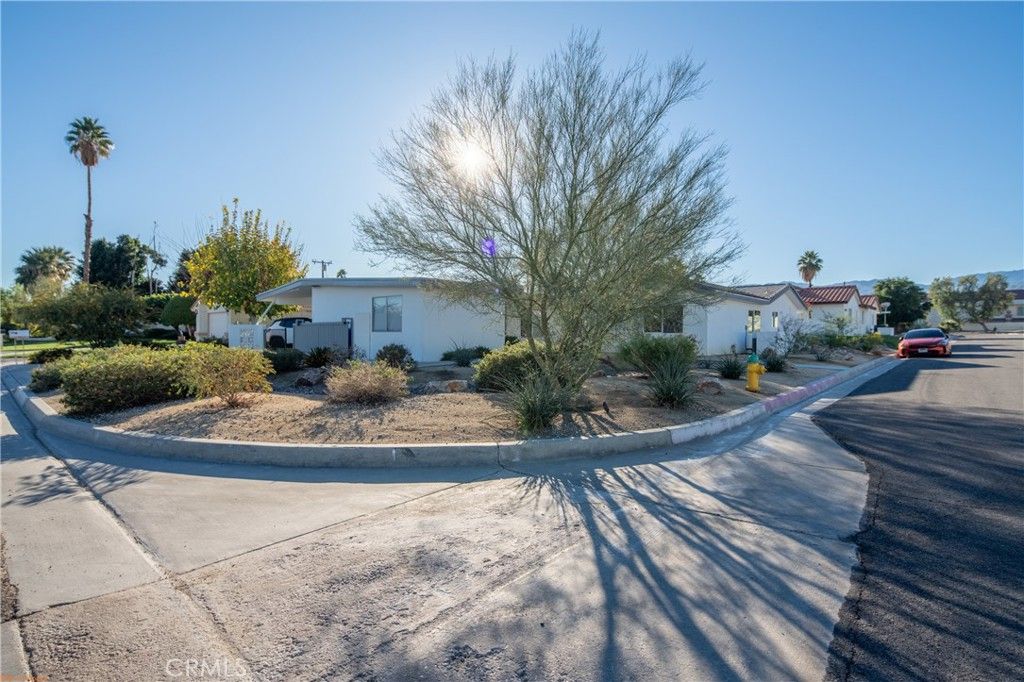 72755 Sierra Vista Drive, Palm Desert, CA 92260