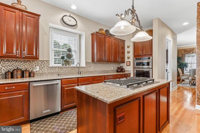 1131 LAKE DRIVE EAST, Robbinsville, NJ 08691