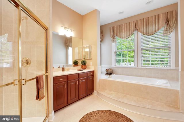 1131 LAKE DRIVE EAST, Robbinsville, NJ 08691