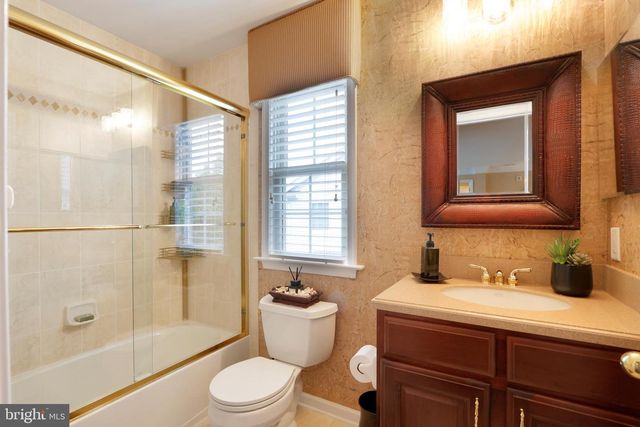 1131 LAKE DRIVE EAST, Robbinsville, NJ 08691