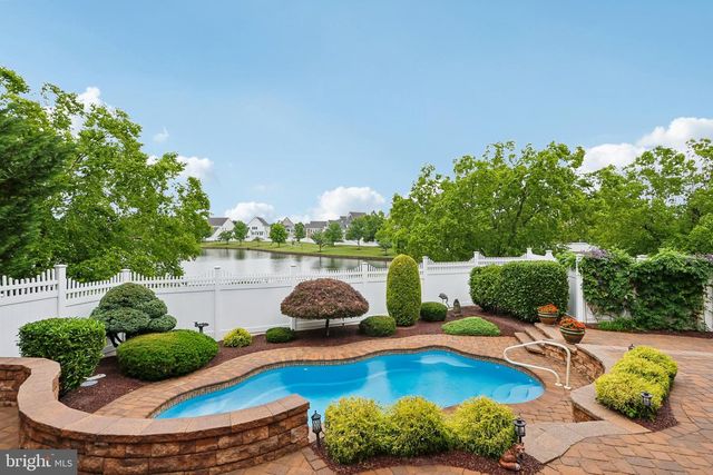 1131 LAKE DRIVE EAST, Robbinsville, NJ 08691