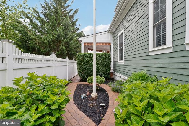 1131 LAKE DRIVE EAST, Robbinsville, NJ 08691