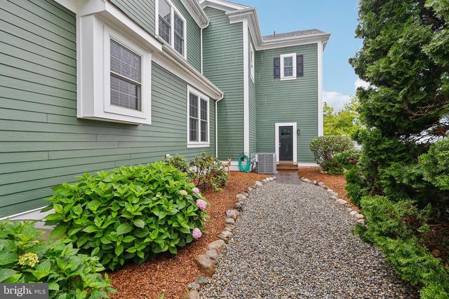1131 LAKE DRIVE EAST, Robbinsville, NJ 08691