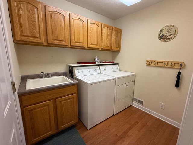 8980 Canyon Springs Court, Morton Twp, MI 49346
