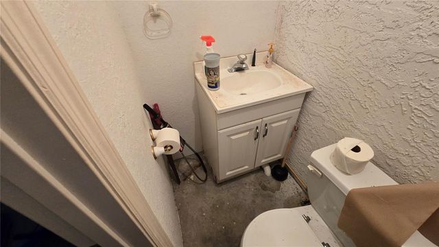 521 PINELLAS BAYWAY S 206, Tierra Verde, FL 33715