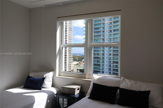 20000 E Country Club Drive 1016, Aventura, FL 33180