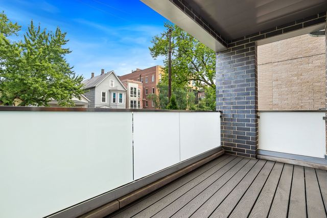 1848 N California Avenue 1, Chicago, IL 60647