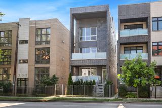 1848 N California Avenue 1, Chicago, IL 60647