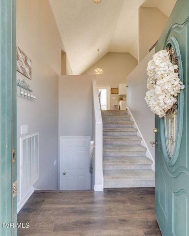 104 Chickasaw Circle, Church Hill, TN 37642