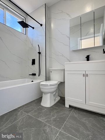 865 W LANCASTER AVE, Bryn Mawr, PA 19010