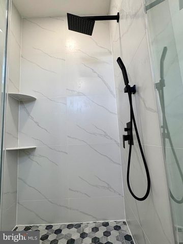 865 W LANCASTER AVE, Bryn Mawr, PA 19010