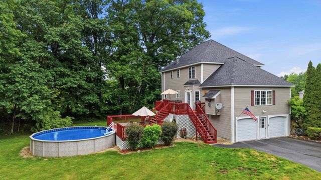 43 Emerson Road, Chester, NH 03036